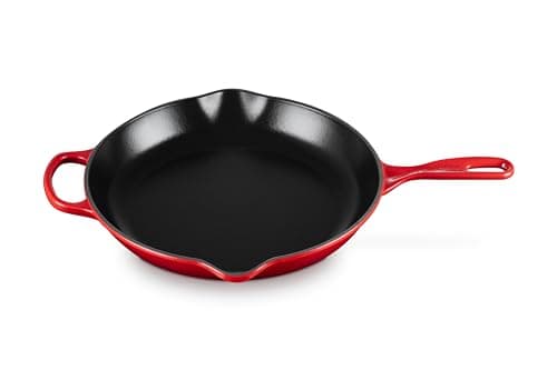 Le Creuset Signature Iron Handle Skillet