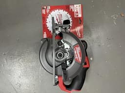 Milwaukee M12 Fuel 5-3-Inch Circular Saw